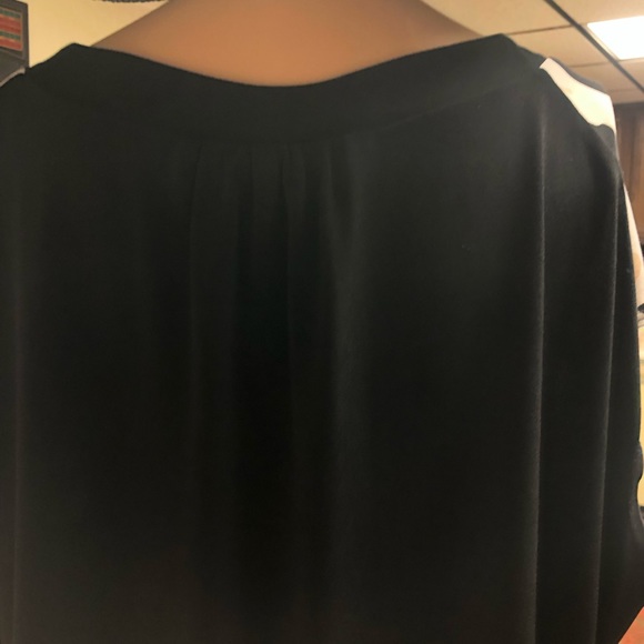 WORTHINGTON SIZE 1X BLOUSE - Picture 2 of 3